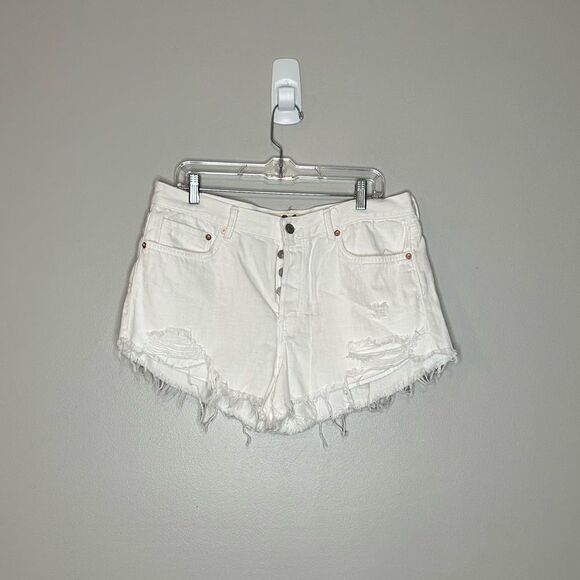 We The Free Denim Shorts NEW - Picture 1 of 2